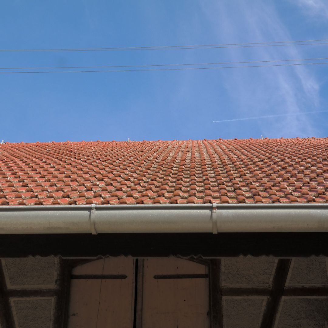 gutters on roof